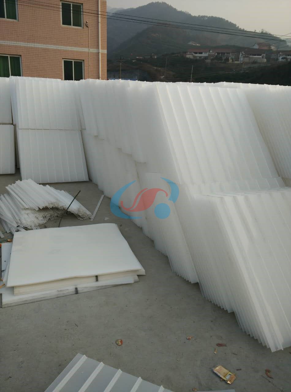 1586141976930554.jpg 1586141976930554.jpg